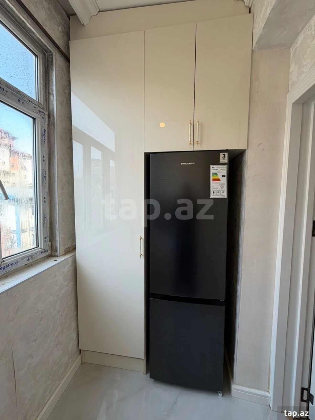 Kirayə verilir 2 otaqlı mənzil 55 m²