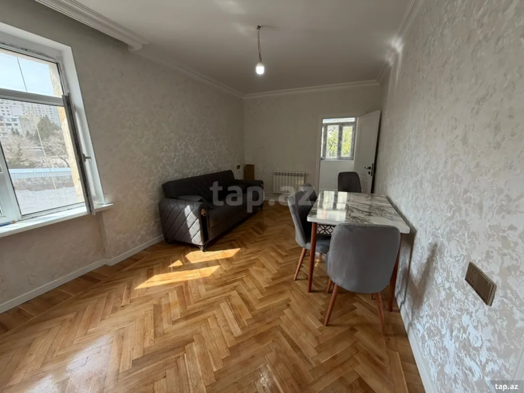 Kirayə verilir 2 otaqlı mənzil 55 m²