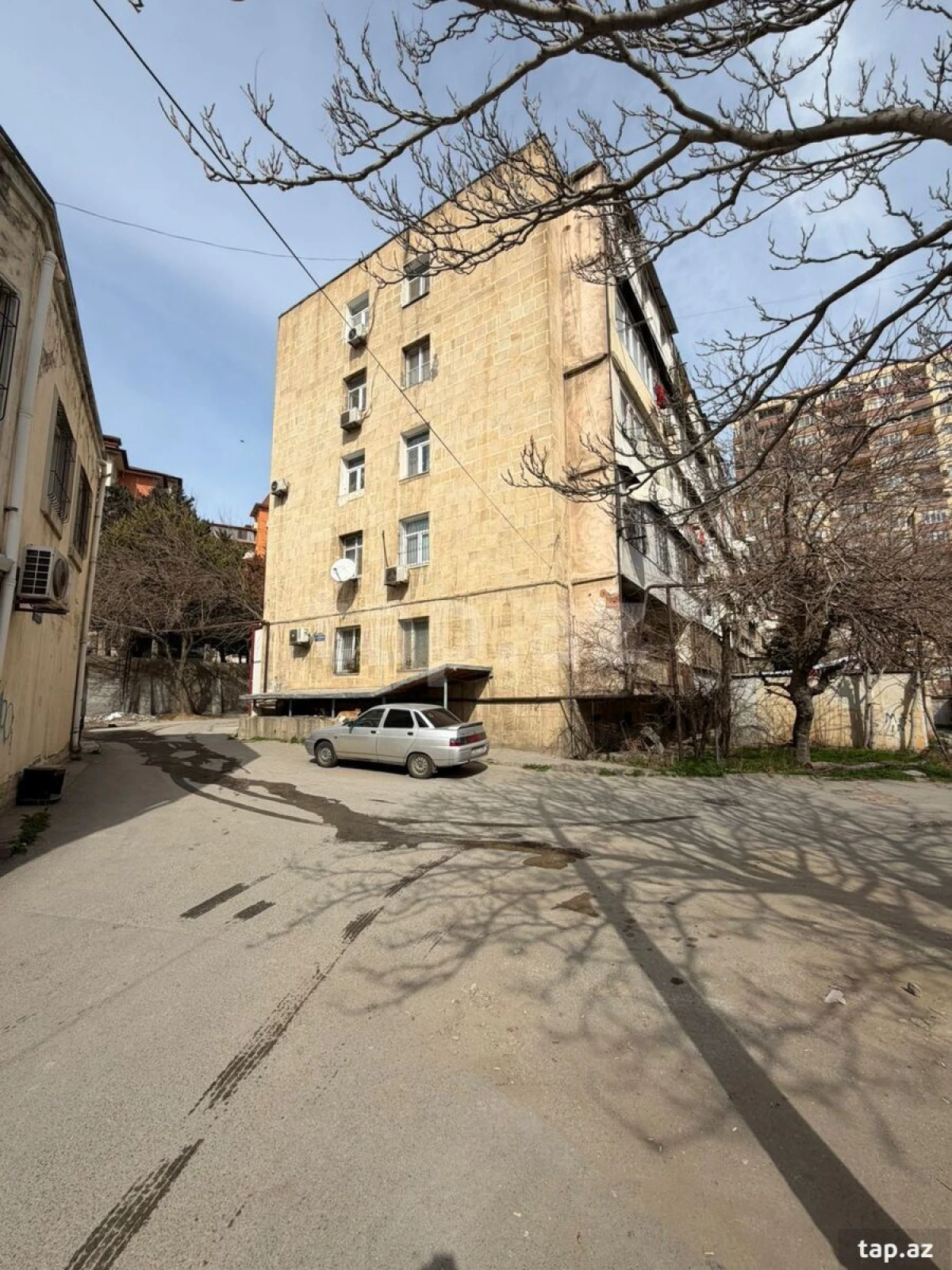 Kirayə verilir 2 otaqlı mənzil 55 m²