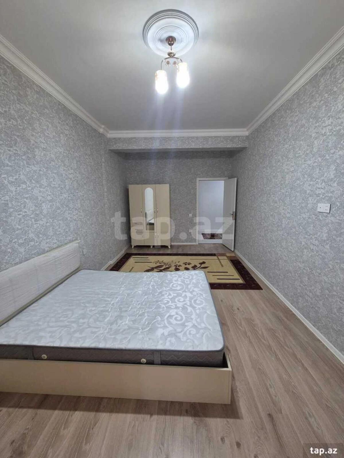 Kirayə verilir 2 otaqlı yeni tikili 75 m²