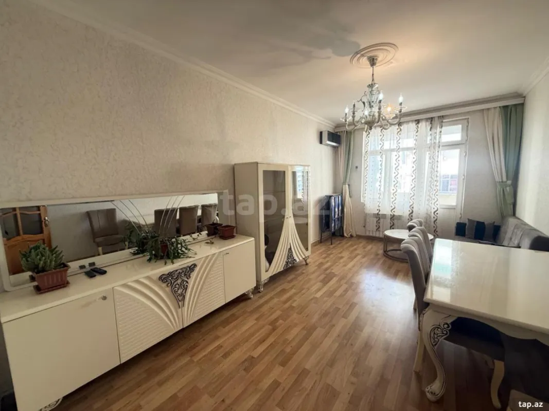 Kirayə verilir 2 otaqlı yeni tikili 70 m²