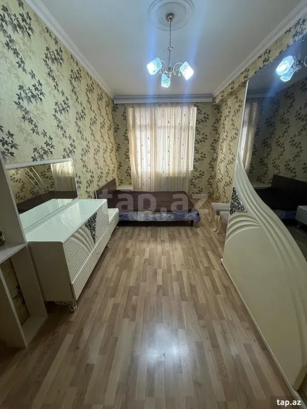 Kirayə verilir 2 otaqlı yeni tikili 70 m²