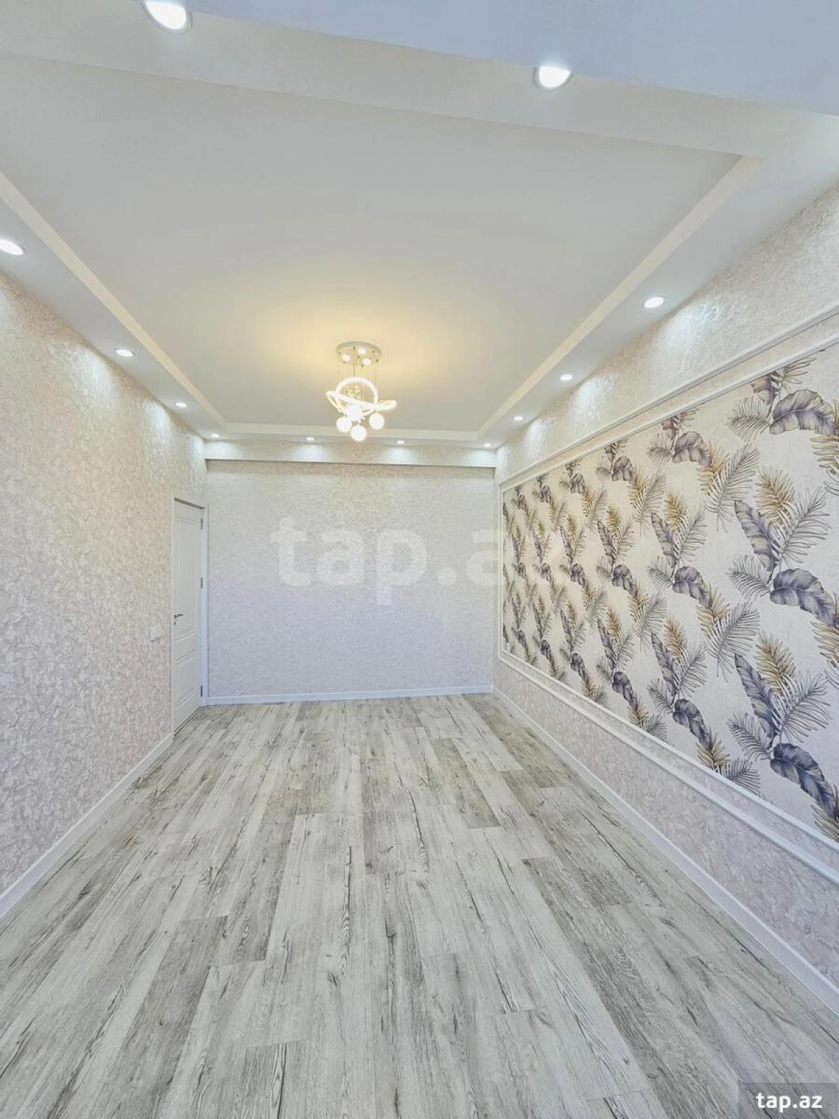 Satılır 3 otaqlı yeni tikili 83 m²