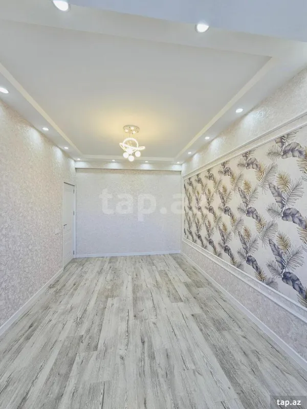 Satılır 3 otaqlı yeni tikili 83 m²