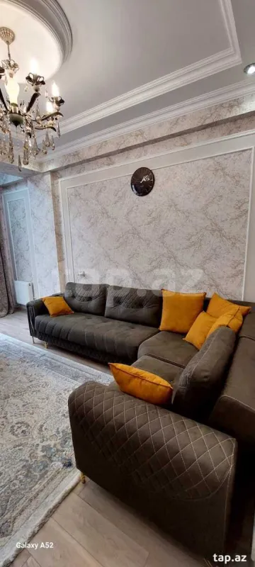 Kirayə verilir 3 otaqlı yeni tikili 110 m²