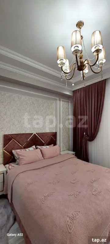 Kirayə verilir 3 otaqlı yeni tikili 110 m²