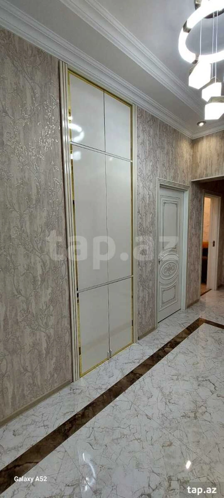 Kirayə verilir 3 otaqlı yeni tikili 110 m²