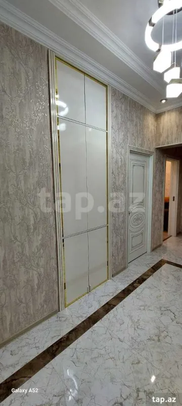 Kirayə verilir 3 otaqlı yeni tikili 110 m²