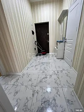 Kirayə verilir 2 otaqlı yeni tikili 60 m²