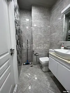 Kirayə verilir 2 otaqlı yeni tikili 60 m²