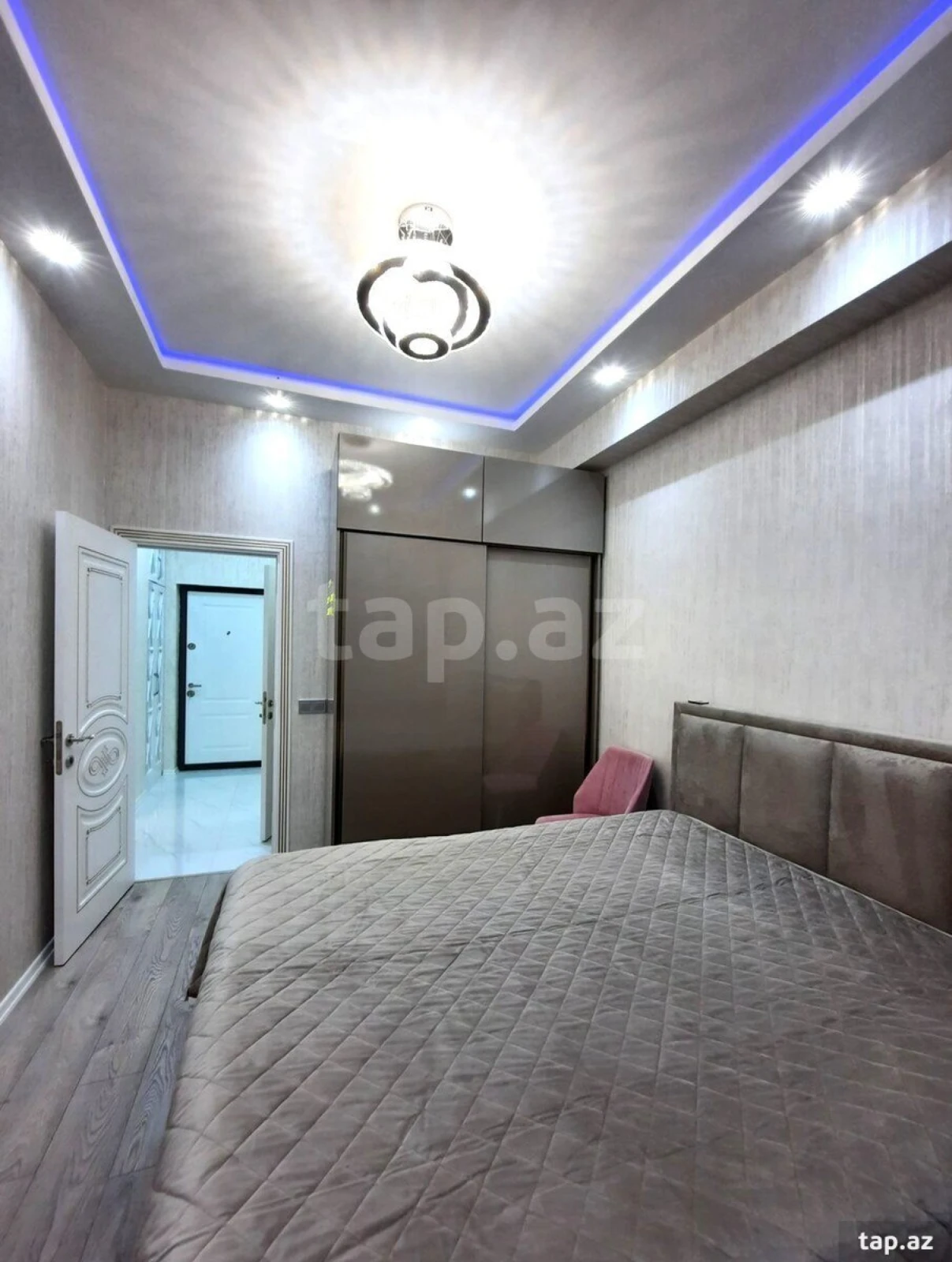 Kirayə verilir 2 otaqlı yeni tikili 50 m²