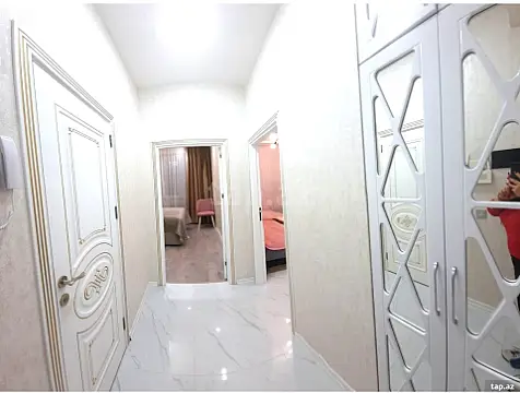 Kirayə verilir 2 otaqlı yeni tikili 50 m²