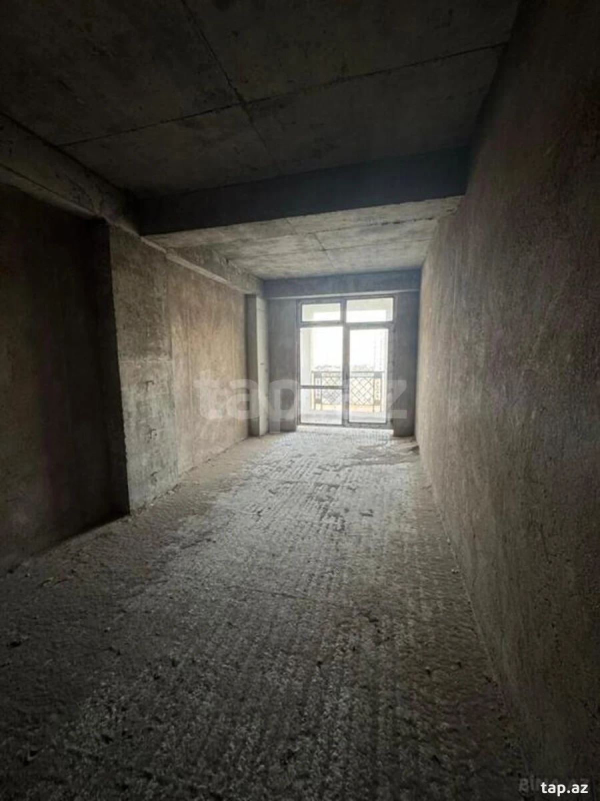 Satılır 3 otaqlı yeni tikili 125 m²