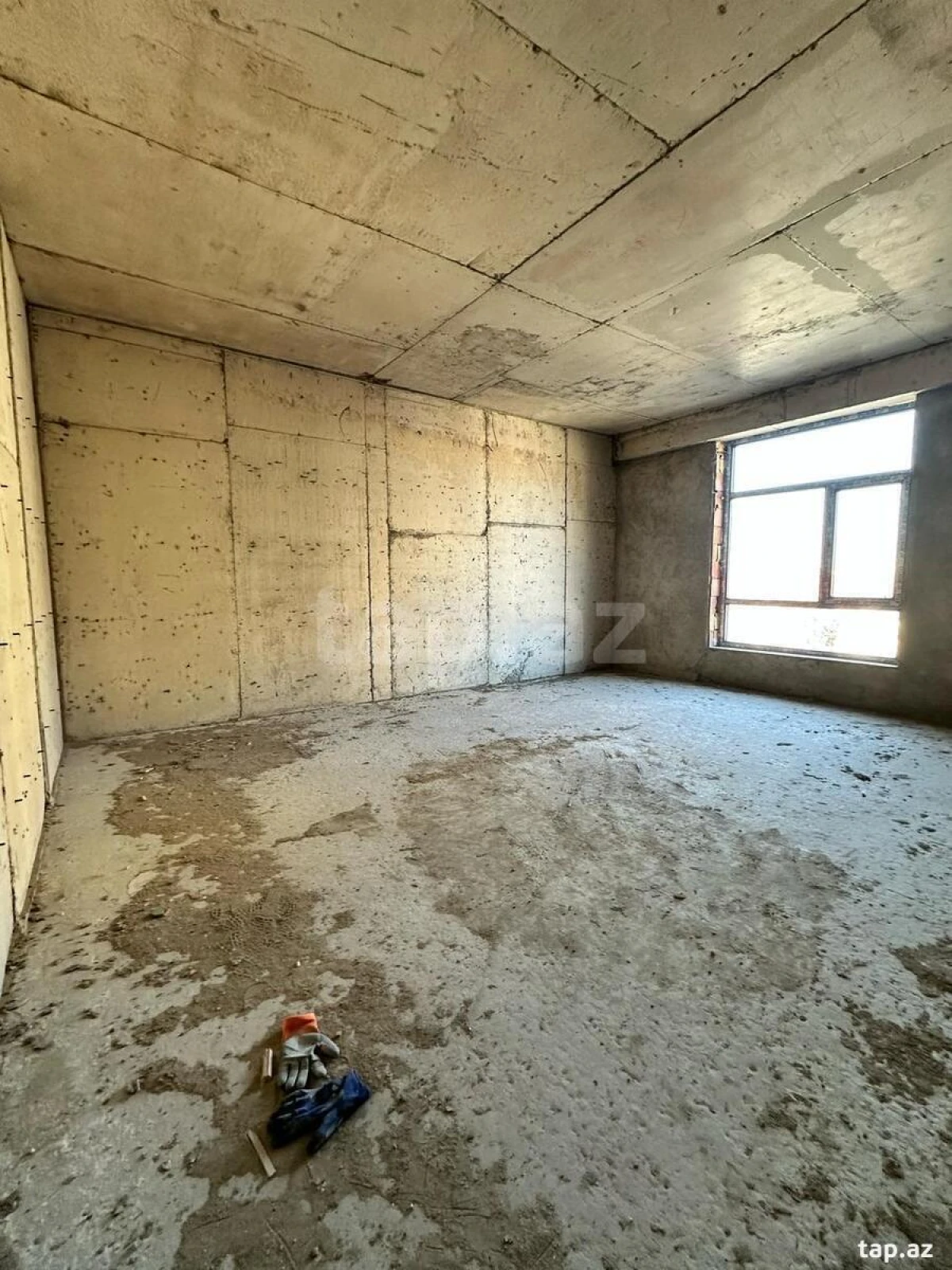 Satılır 3 otaqlı yeni tikili 125 m²