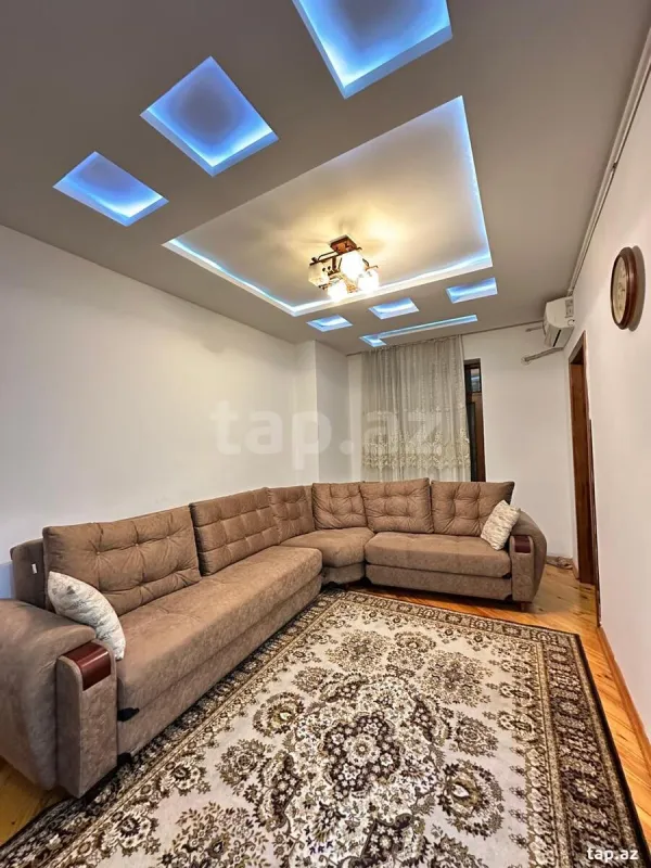 Kirayə verilir 2 otaqlı yeni tikili 55 m²