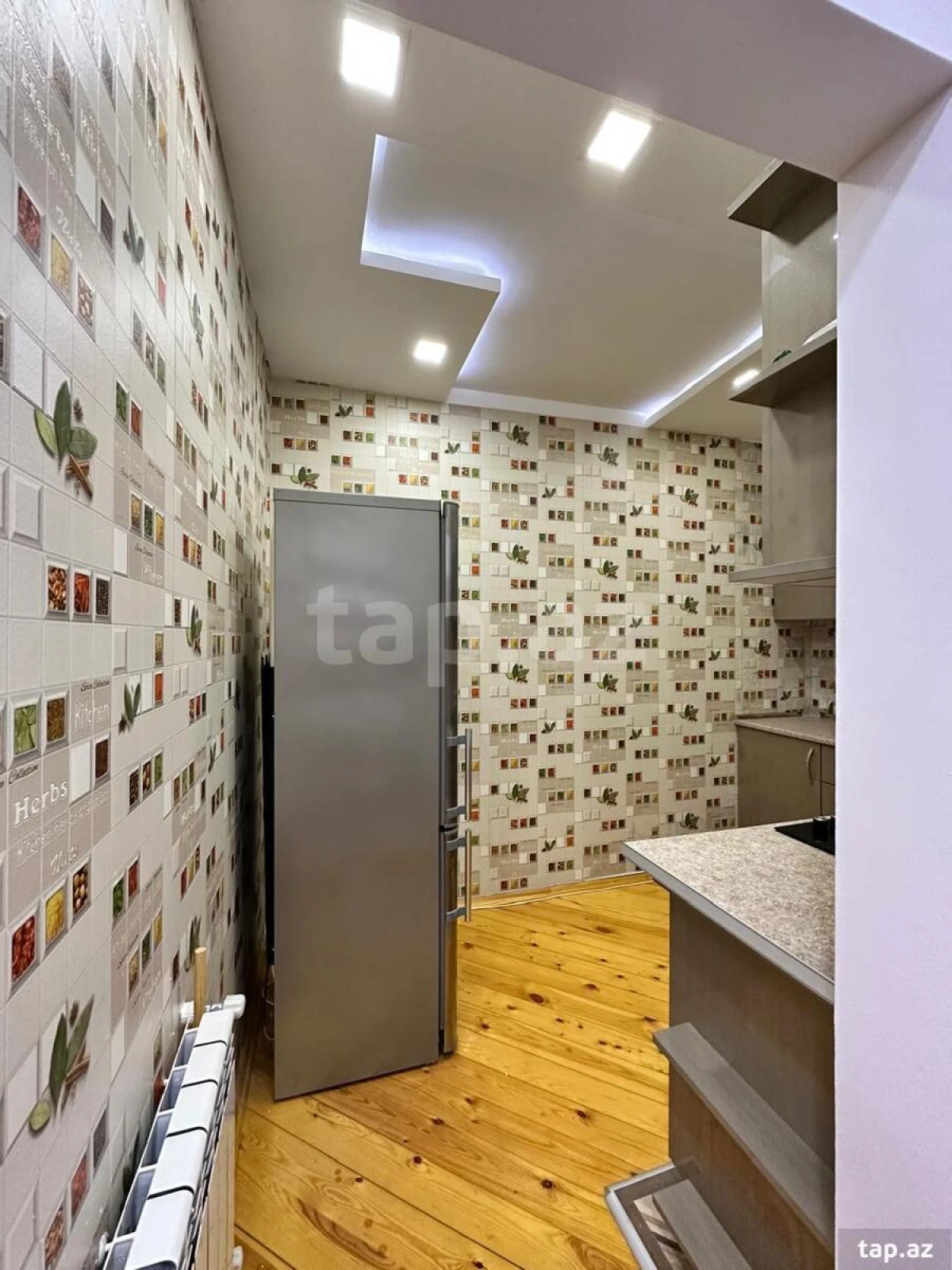 Kirayə verilir 2 otaqlı yeni tikili 55 m²