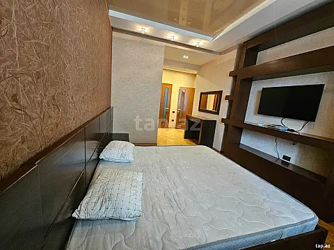 Kirayə verilir 2 otaqlı yeni tikili 110 m²