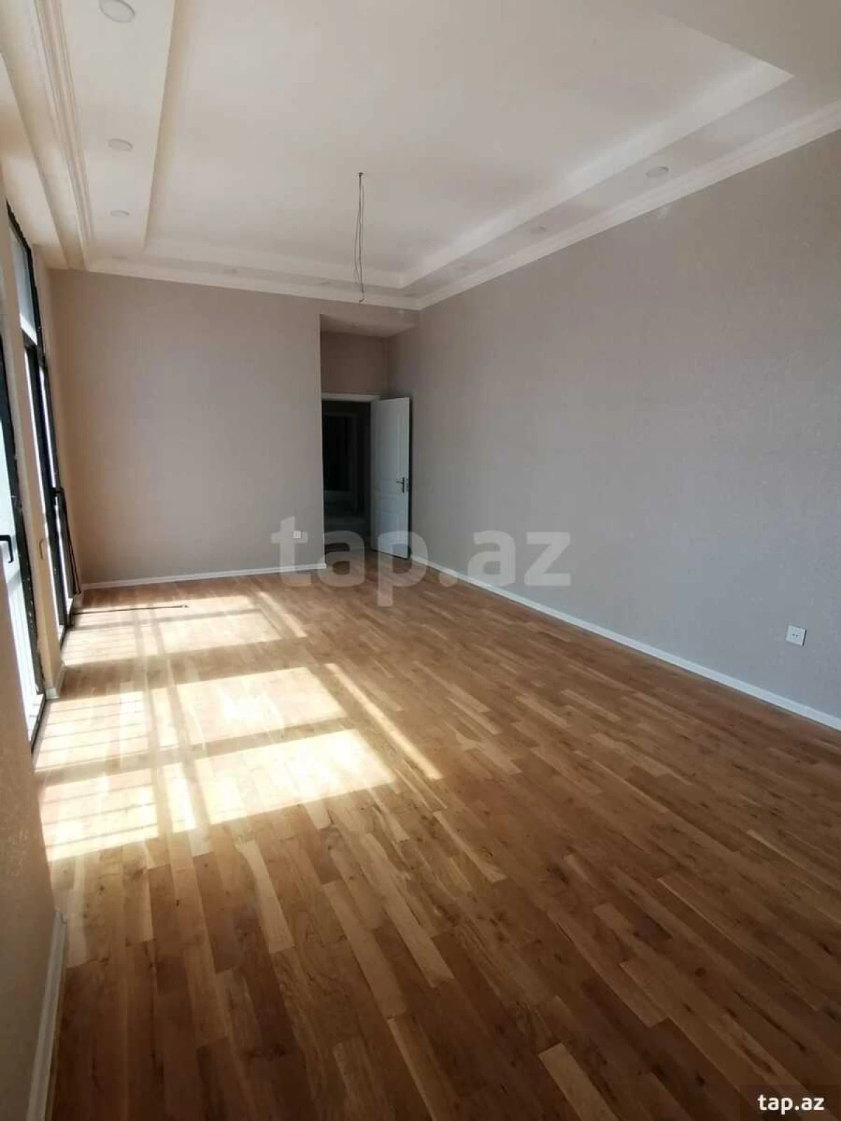 Satılır 4 otaqlı yeni tikili 147 m²