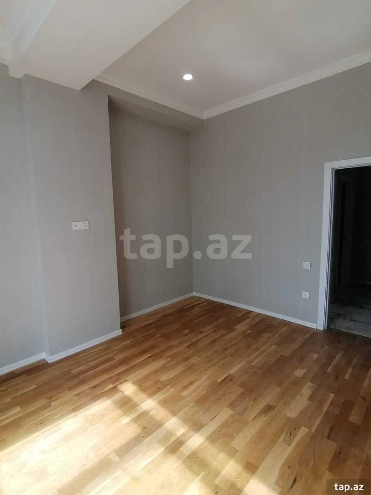 Satılır 4 otaqlı yeni tikili 147 m²