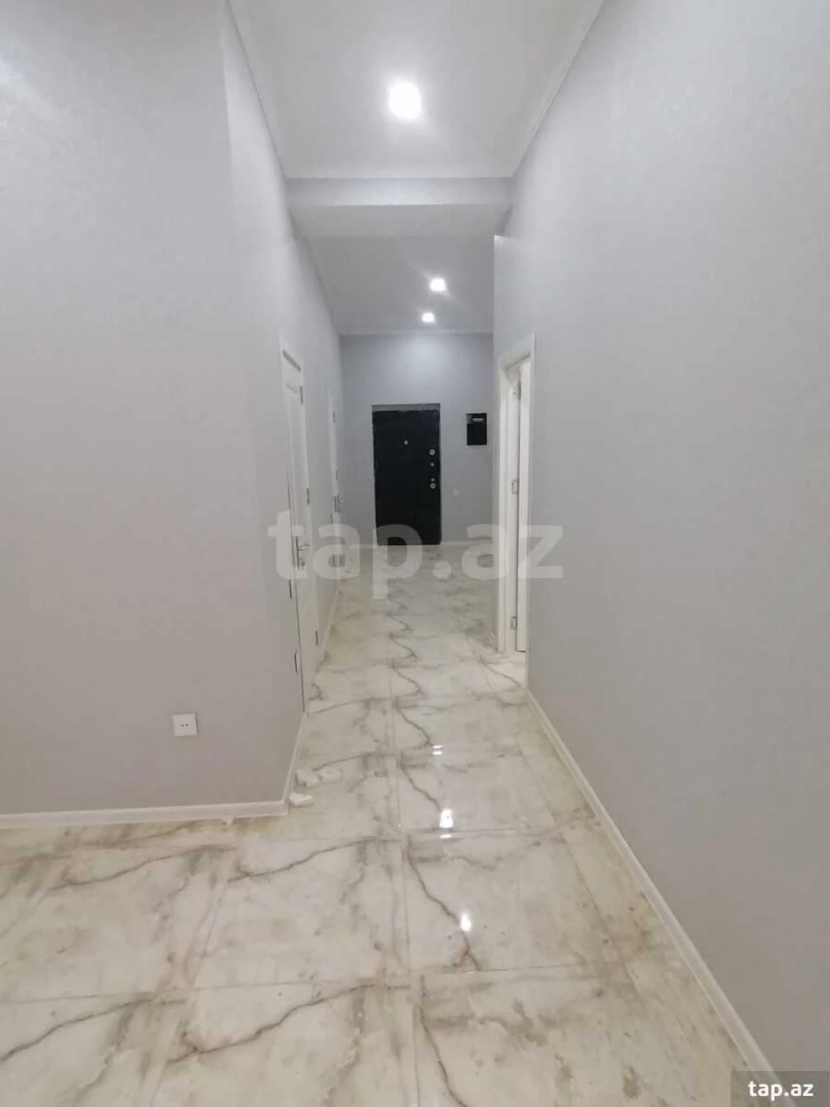 Satılır 4 otaqlı yeni tikili 147 m²