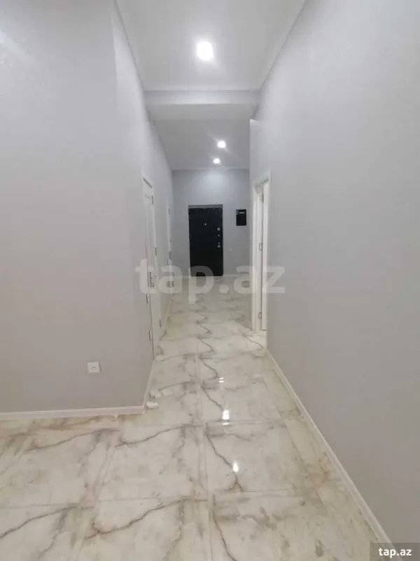Satılır 4 otaqlı yeni tikili 147 m²