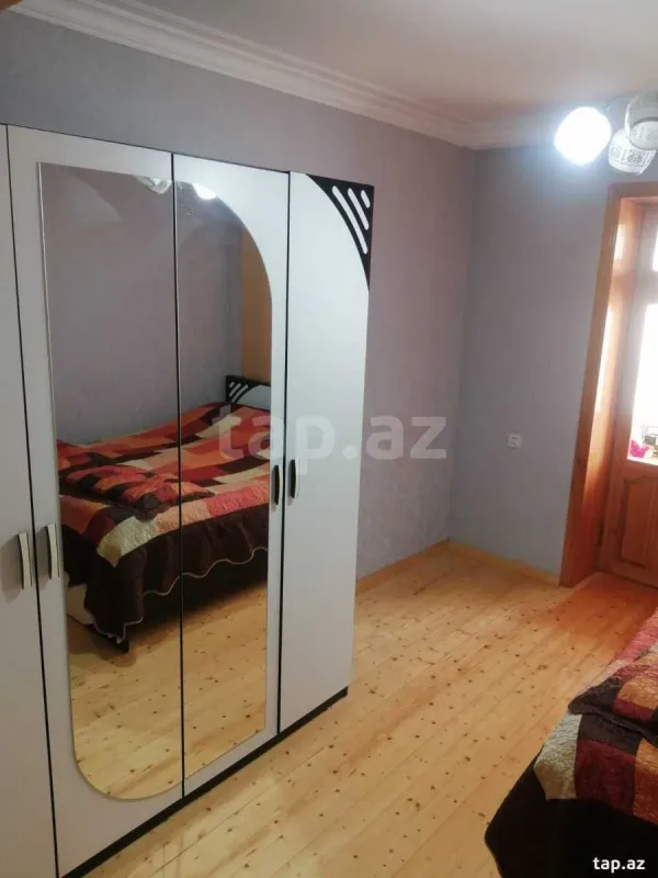 Satılır 2 otaqlı mənzil 55 m²