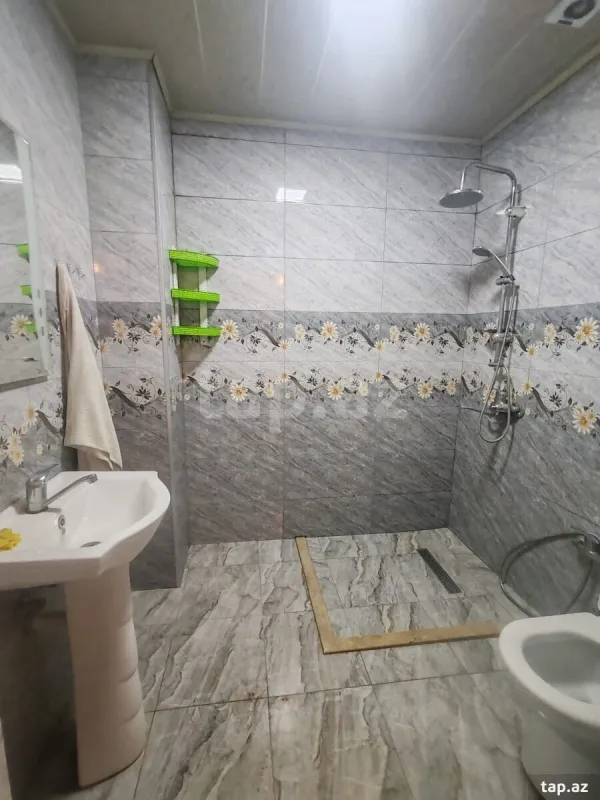 Kirayə verilir 3 otaqlı yeni tikili 90 m²