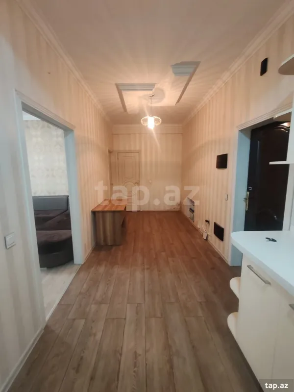 Kirayə verilir 3 otaqlı yeni tikili 90 m²