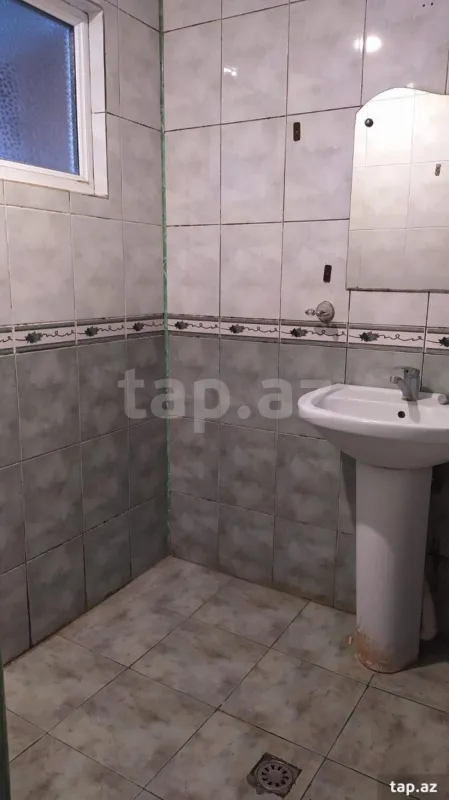 Kirayə verilir 3 otaqlı mənzil 80 m²