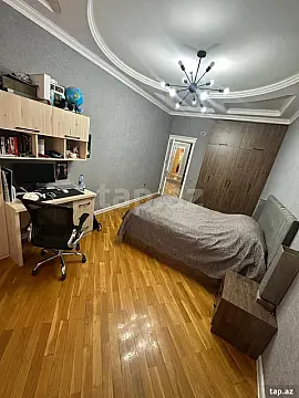 Satılır 4 otaqlı yeni tikili 155 m²