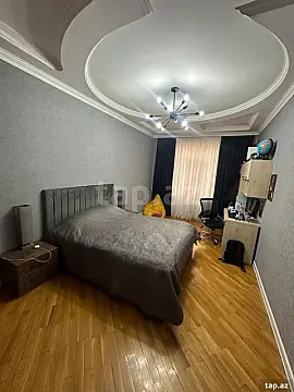 Satılır 4 otaqlı yeni tikili 155 m²