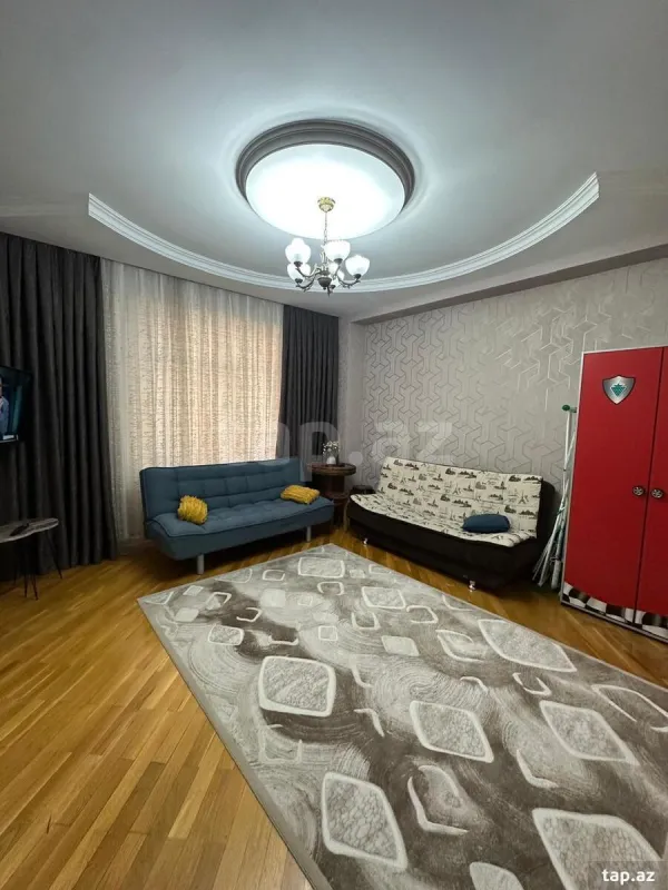 Satılır 4 otaqlı yeni tikili 155 m²