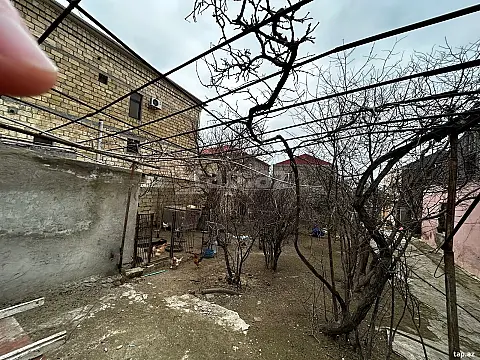 Satılır 4 otaqlı həyət evi