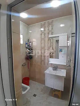 Satılır 5 otaqlı həyət evi