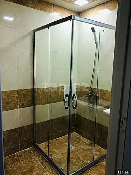 Kirayə verilir 2 otaqlı yeni tikili 75 m²