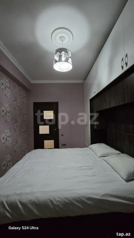 Satılır 2 otaqlı yeni tikili 64 m²