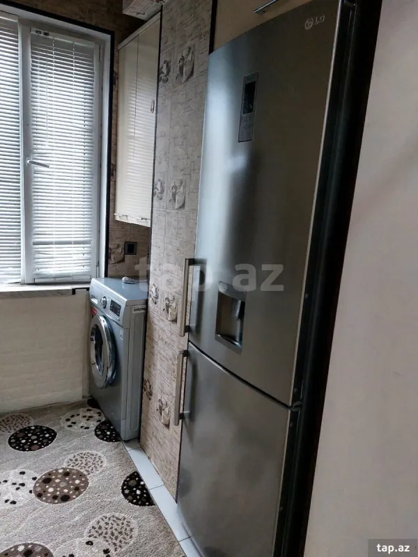 Kirayə verilir 2 otaqlı mənzil 45 m²