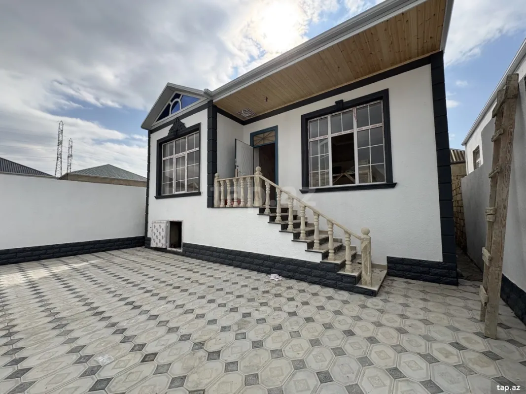 Satılır 3 otaqlı həyət evi