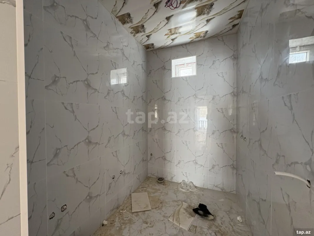 Satılır 3 otaqlı həyət evi