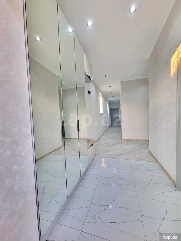 Satılır 2 otaqlı mənzil 60 m²