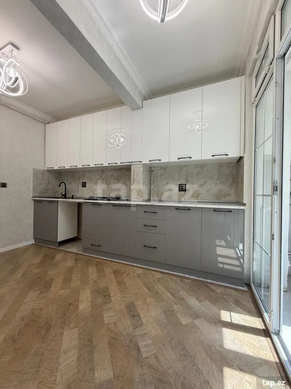 Satılır 2 otaqlı mənzil 60 m²