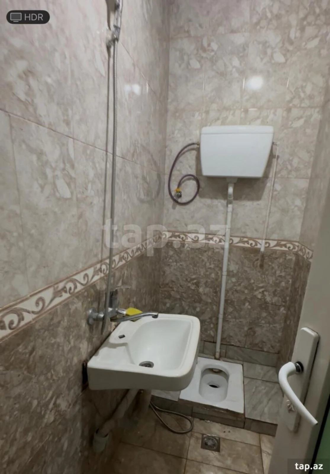 Kirayə verilir 1 otaqlı həyət evi