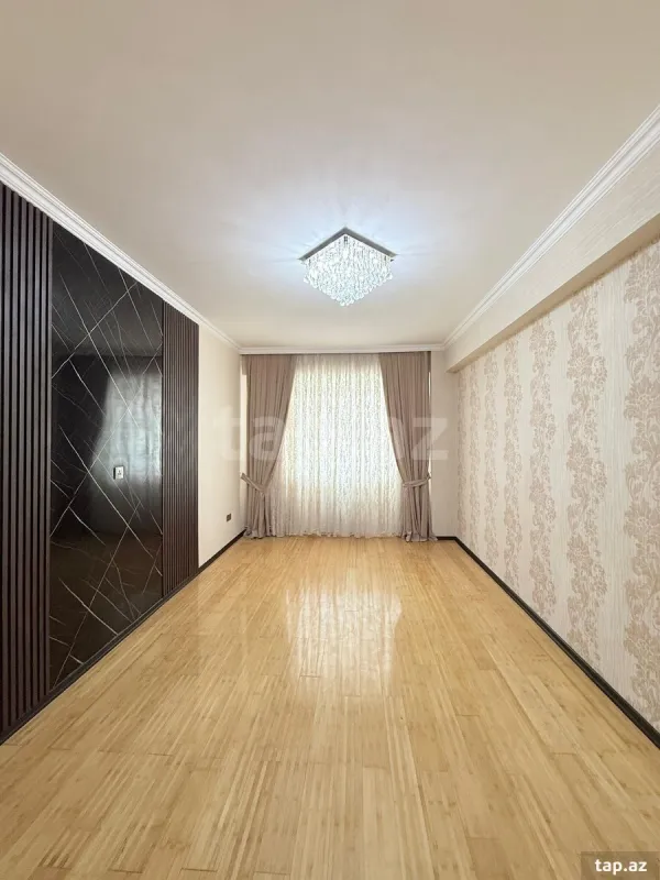 Satılır 2 otaqlı yeni tikili 64 m²