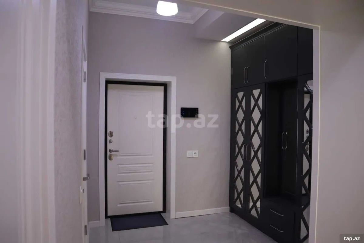 Kirayə verilir 3 otaqlı yeni tikili 105 m²