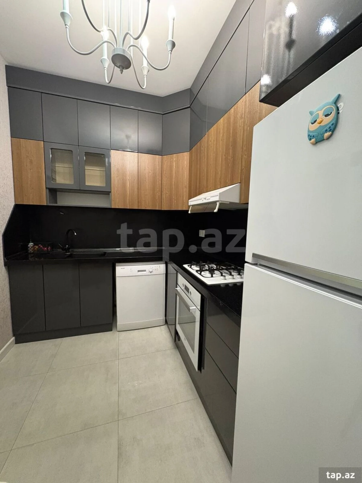 Kirayə verilir 3 otaqlı yeni tikili 105 m²