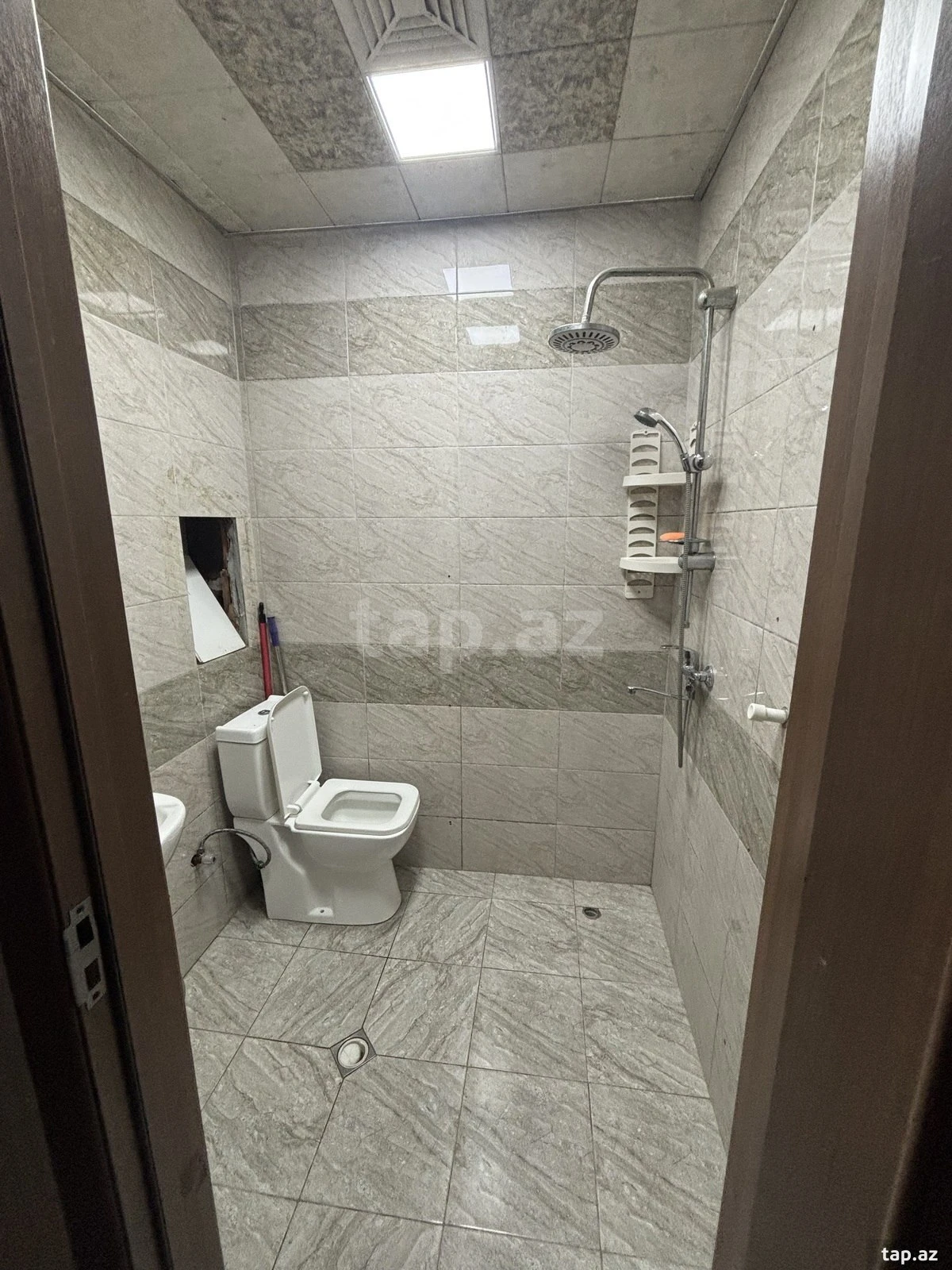 Kirayə verilir 2 otaqlı yeni tikili 50 m²