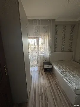 Kirayə verilir 2 otaqlı yeni tikili 50 m²