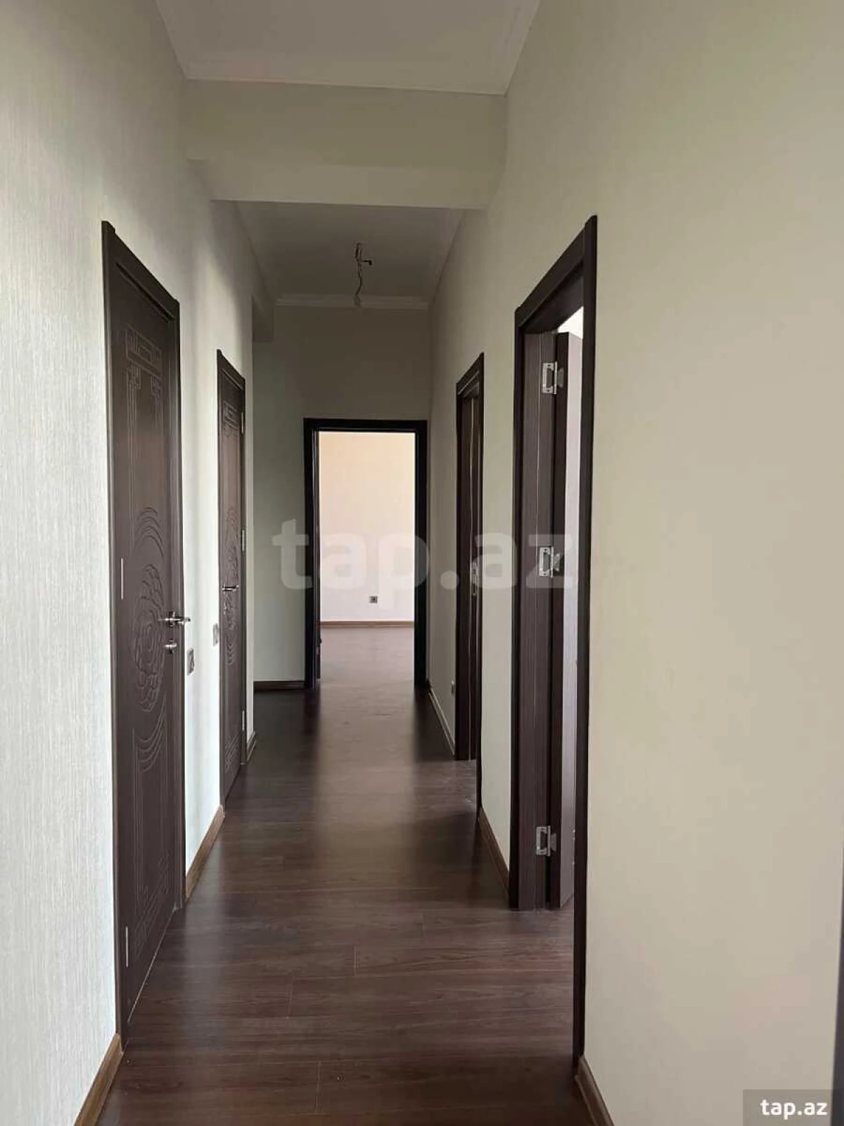 Satılır 3 otaqlı yeni tikili 85 m²