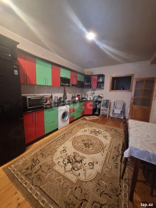 Satılır 3 otaqlı yeni tikili 92 m²