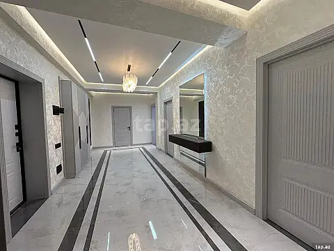 Satılır 3 otaqlı yeni tikili 160 m²